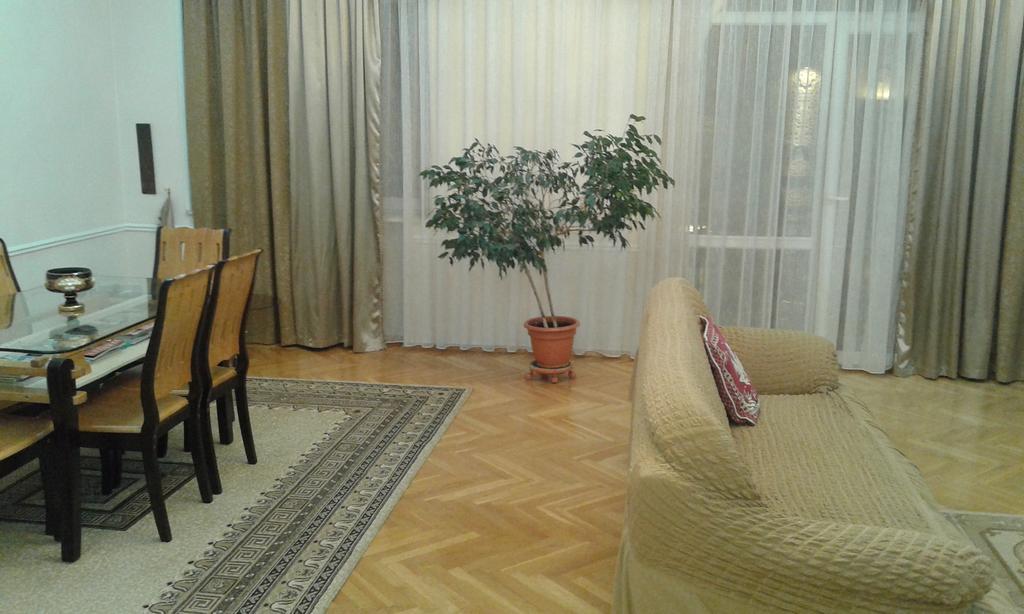 Neftiannikov Avenue Apartment 바쿠 외부 사진